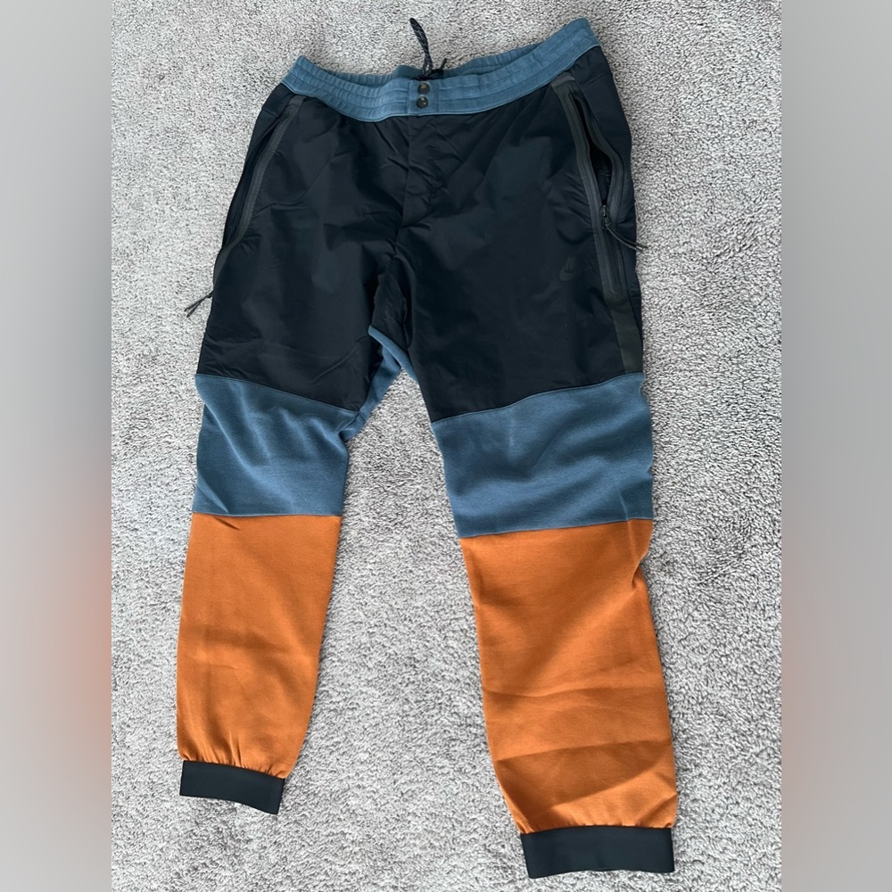 Nike Tech Pants